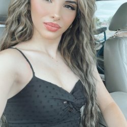 Chelsie Deville (TikTok Star) So Gorgeous & Sexy She Needs A OnlyFans badly🥵🤤