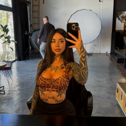 Trying to show off my best angles Daddy