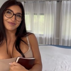 real estate manager fucks client during her shift