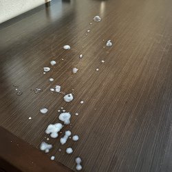 Busting on table