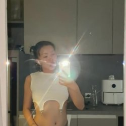 🔞Kitchen tease: perky tits & juicy ass in thong 💋 Full vid on OF 🍑
