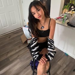 Horny Asian Abg Couldn't Wait To Get Home Yo Fuck!!!!!!