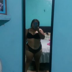 Excelente aporte de nuestro seguidor, Novia gordita le encanta la verga