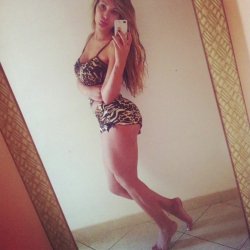 Andressa Urach, compilado de fotos, com aúdio TABOO dela com pai e filho no final do vídeo. PMV-MILF