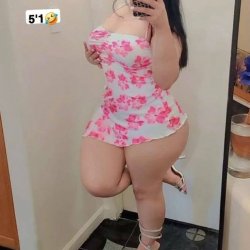Deliciosa curvy teen mexicana