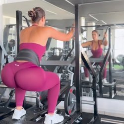 Sofía Y