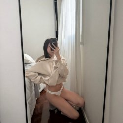 teen nipple play while riding