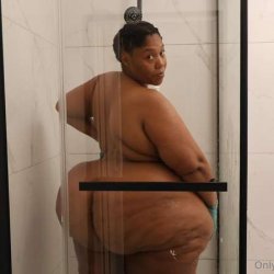 African SSBBW Ebony