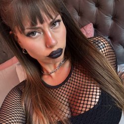 Wanna play a game with this Latina slut this evening Honey
