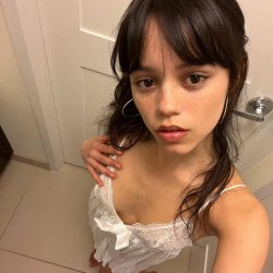 Jenna Ortega Feet 2
