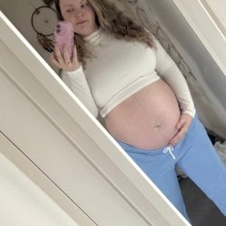 Would you fuck a round-bellied pregnant mommy raw Darling