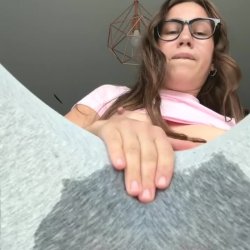 🔞 wet round ass nude slut stripping naked dripping 😈💦 See OF