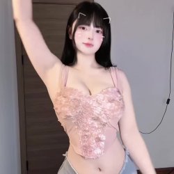 Sending a masturbation video to any guyy who reactt to this)