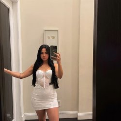 Thick Slut Brunette Gym body