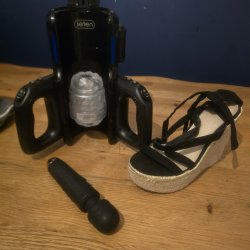 Fetish jerk off