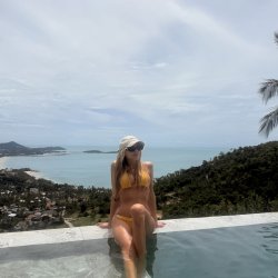 Are you staring at the scenery… or at me