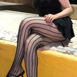 Anna Valen, una perra con cuerpo sabroso que lo exhibe en sus redes, que rica perra