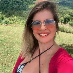 Loirassa gordinha vazada muito gostosa
