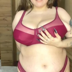🔞 gorgeous girl round ass stripping naked naked horny 😈💦 OF link