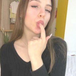 🔞 round ass naked petite moaning wet orgasm 💦🫦 Check OF