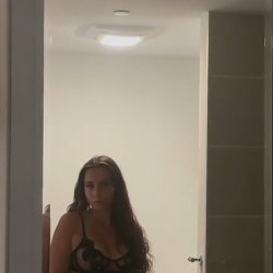 Sexy after bath her was loving every inch of that bbc