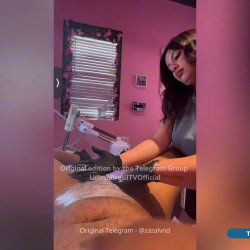 Pawg beautician get a cumshot from waxing a client