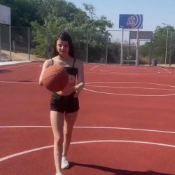 Stunning Kara Waves Leaks 18+