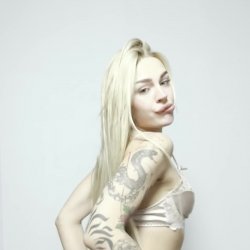 🔞 Young sexy blonde big round ass tattooed hot tease in lace 🍑🫦😈💦 OF now