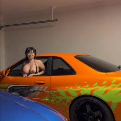 car lover with big perfect tits (1/2)