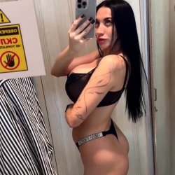 Goddess Busty Emma Leaks 18+