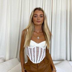 Disclosure #354: Bikini model