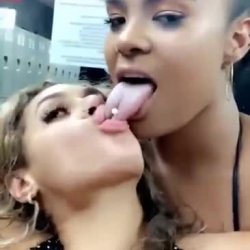 😋🤤♥️❤️