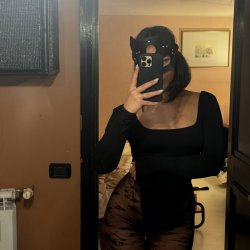 I promise to be a good girl… unless you like it messy