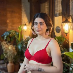 Hot punjabi randi actress viral snapchat