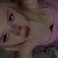 Stunning Emily Leaks 18+