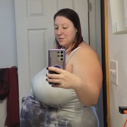 scamming bitch