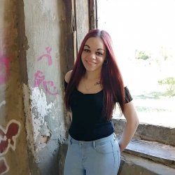Kiss Cintia (Hungary) gipsy momy+AI