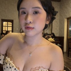 Đặng Tú Uyên 2k5