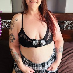 Submitted Slutwife.