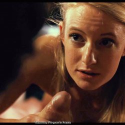 Actress stares at actor as she sucks his dick 😮😍