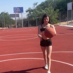 Beautiful Kara Waves Leaks 18+