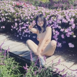 Con đĩ điếm Tuệ Anh