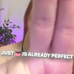 🔞 nude busty grinding nude wet pussy 💦🍑 Check my OF