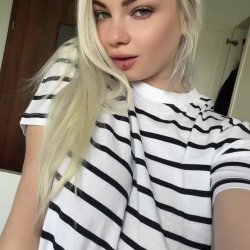Soft giggles, messy kisses, dirty little secrets… all yours 😇💦