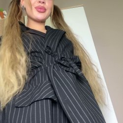 🔞 Sexy perky tits slutty cumming hard naked wet pussy 🍑💦 OF now