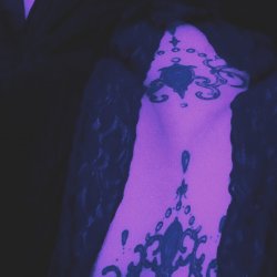Serve this goth body and use for your pleasure