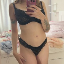 🔞 Young sexy tattooed babe perky tits round ass tight lace lingerie horny tease 🫦💦🍑 Check my OF 😈