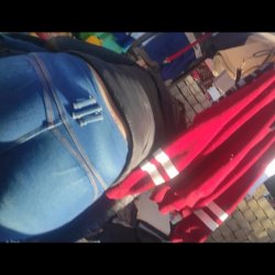 Culito rico en jeans