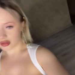 Hot Emily Leaks 18+