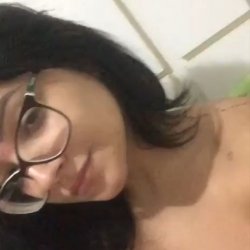 Enviou nuds e vazou